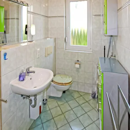 Appartement Beautiful In Seebad With Wifi
