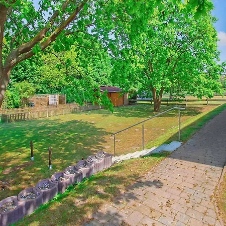 Beautiful In Seebad With Wifi Appartement